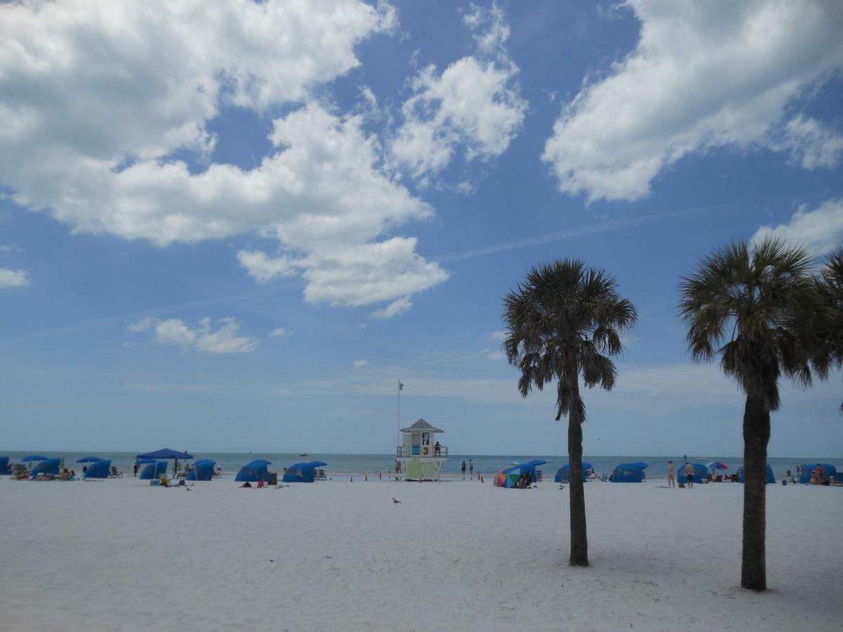 Express Inn & Suites - 5 Miles From St Petersburg Clearwater Airport Exterior foto